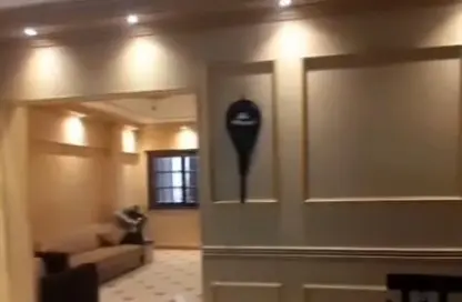 شقة - 3 غرف نوم - 1 حمام للبيع في شارع الشيخ احمد الصاوي - المنطقة السادسة - مدينة نصر - القاهرة