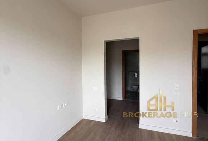 8586844 - صورة العقار 2