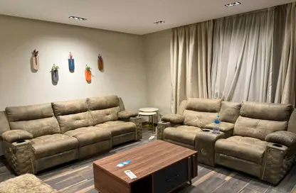 Villa - 4 Bedrooms - 5 Bathrooms for rent in Hyde Park - New Cairo City - Cairo
