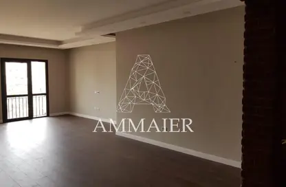 شقة - 3 غرف نوم - 3 حمامات للايجار في ذا كورت ياردز - كمبوندات الشيخ زايد - الشيخ زايد - الجيزة