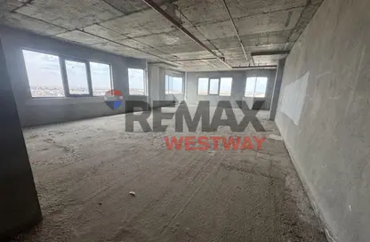 Office Space - 1 Bedroom - 4 Bathrooms for sale in The portal - Beverly Hills - Sheikh Zayed Compounds - Sheikh Zayed City - Giza