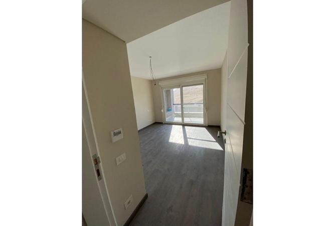 85251417 - Property Image 3