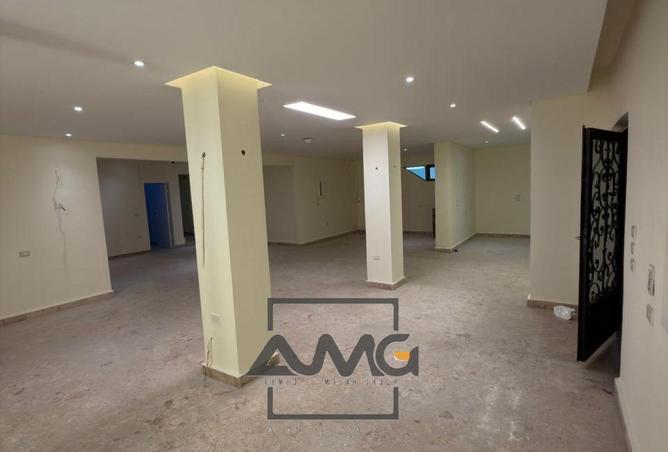 70365736 - صورة العقار 3