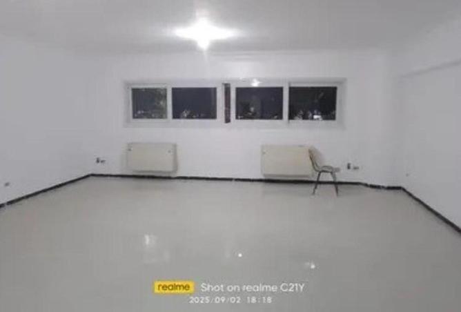 54748049 - Property Main Image