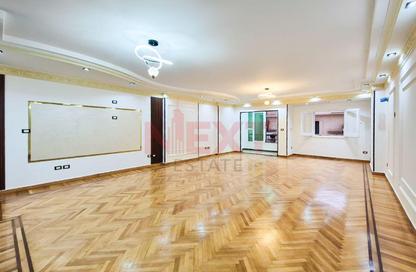 Apartment - 3 Bedrooms - 2 Bathrooms for sale in Al Safira Hoda Al Marasi St. - Laurent - Hay Sharq - Alexandria