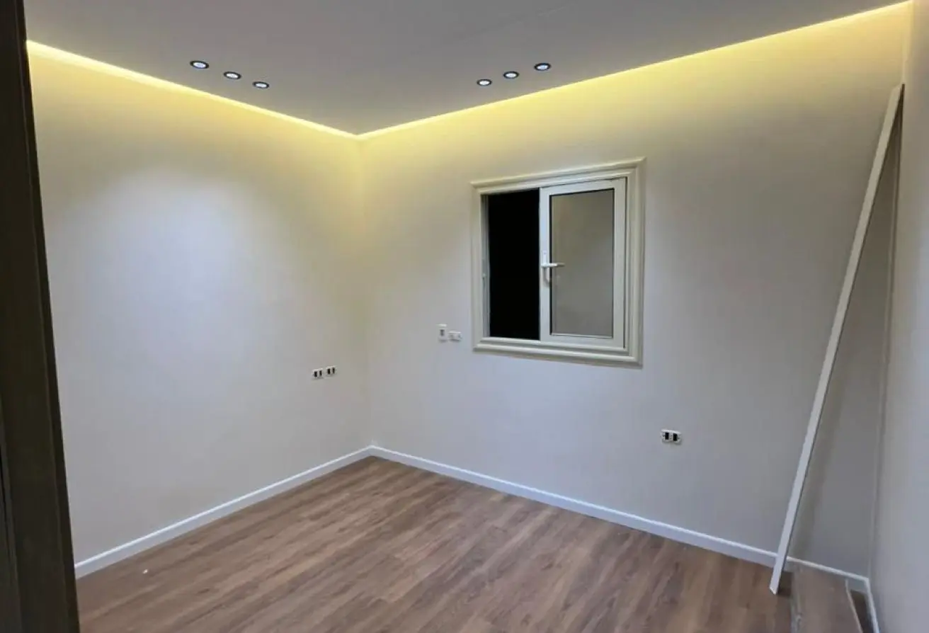 114348086 - Property Main Image