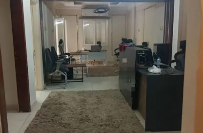 مساحات مكتبية - 4 غرف نوم - 3 حمامات للايجار في شارع الحريه - الماظة - مصر الجديدة - القاهرة