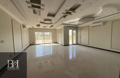 فيلا - 3 غرف نوم - 5 حمامات للايجار في ذا كراون - طريق مصر اسكندرية الصحراوي - مدينة 6 أكتوبر - الجيزة