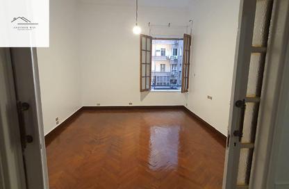 Apartment - 1 Bedroom - 1 Bathroom for rent in Downtown - Cairo