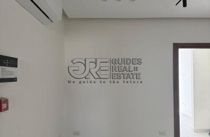 Office Space - Studio - 1 Bathroom for rent in Al Shabab St. - Sheikh Zayed City - Giza
