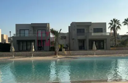 Chalet - 2 Bedrooms - 2 Bathrooms for sale in Azha - Al Ain Al Sokhna - Suez