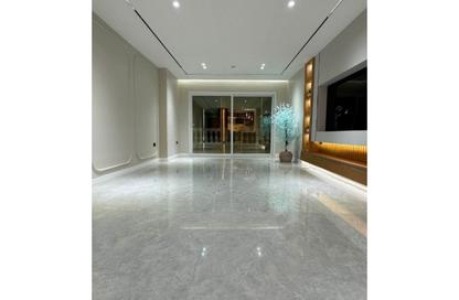 Apartment - 3 Bedrooms - 3 Bathrooms for sale in Gate 4 - Mena - Hadayek El Ahram - Giza