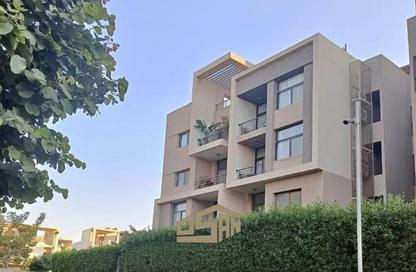 Apartment - 2 Bedrooms - 3 Bathrooms for sale in Moon Residences - Fifth Square - The 5th Settlement - New Cairo City - Cairo
