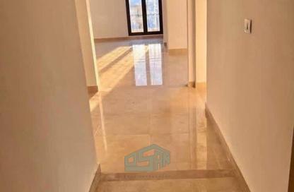 شقة - 2 غرف نوم - 3 حمامات للبيع في مون ريزيدنس - فيفث سكوير - التجمع الخامس - مدينة القاهرة الجديدة - القاهرة