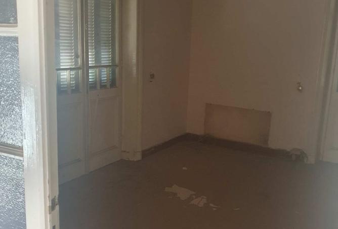 98274153 - Property Image 2