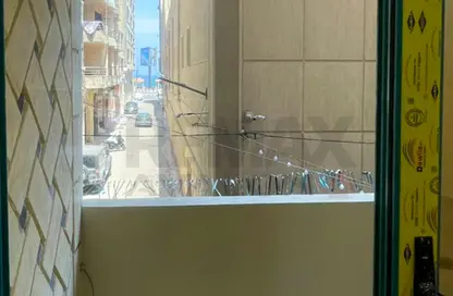 شقة - 3 غرف نوم - 1 حمام للبيع في شارع بورسعيد - سبورتنج - حي شرق - الاسكندرية
