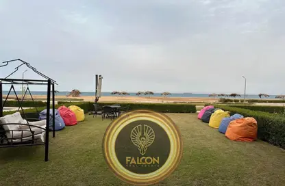 شقة - 3 غرف نوم - 2 حمامات للبيع في لافيستا 6 - لافيستا - العين السخنة - السويس