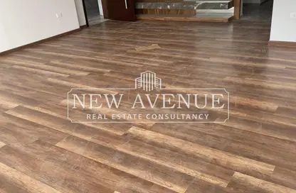 شقة - 3 غرف نوم - 4 حمامات للبيع في لايك فيو ريزيدنس - كمبوندات التجمع الخامس - التجمع الخامس - مدينة القاهرة الجديدة - القاهرة