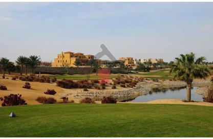 تاون هاوس - 4 غرف نوم - 5 حمامات للبيع في جولف فيوز - طريق مصر اسكندرية الصحراوي - مدينة 6 أكتوبر - الجيزة