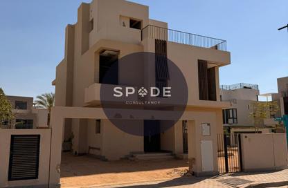 Villa - 5 Bedrooms - 4 Bathrooms for sale in Sodic East - 6th District - New Heliopolis - Cairo