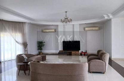 Villa - 7 - 7 for sale in Lake View - 5th Settlement Compounds - The 5th Settlement - New Cairo City - Cairo