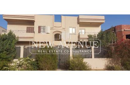 Villa - 6 Bedrooms - 6 Bathrooms for sale in El Motamayez District - Badr City - Cairo