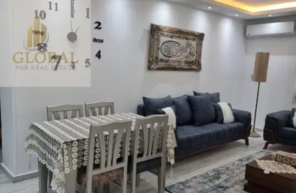 شقة - 2 غرف نوم - 1 حمام للايجار في شارع ابو بكر الصديق - الرحاب المرحلة الثانية - الرحاب - مدينة القاهرة الجديدة - القاهرة