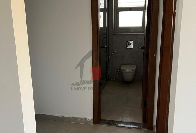 98816774 - Property Image 3