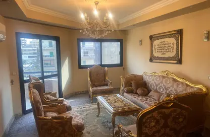 Apartment - 3 Bedrooms - 2 Bathrooms for rent in Al Tayaran St. - Al Sharekat - Nasr City - Cairo