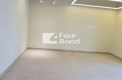 مساحات مكتبية - استوديو - 2 حمامات للايجار في مول هايد بارك بيزنس - شارع التسعين الجنوبي - التجمع الخامس - مدينة القاهرة الجديدة - القاهرة