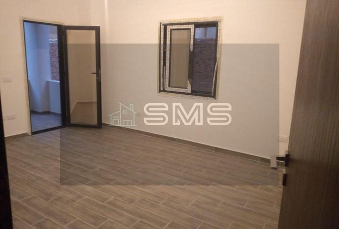 8588561 - Property Image 2