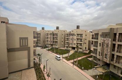 Apartment - 4 Bedrooms - 3 Bathrooms for sale in Zizinia St. - South Investors Area - New Cairo City - Cairo