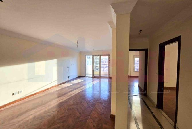 8615575 - Property Image 2