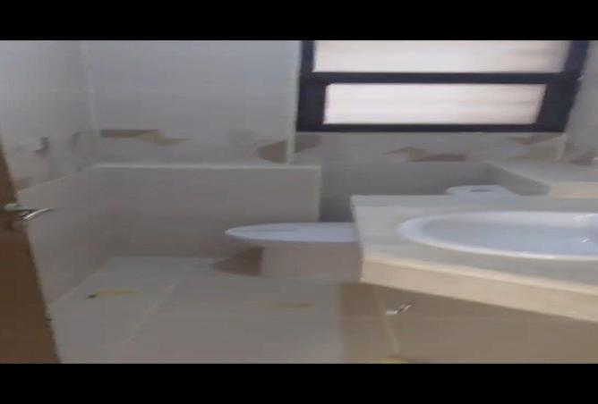 68800211 - Property Image 3