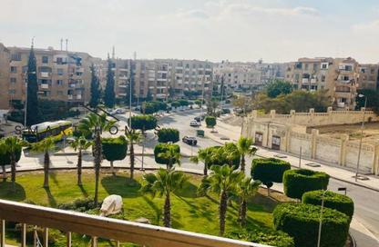 شقة - 2 غرف نوم - 1 حمام للبيع في الحي الثالث عشر - الشيخ زايد - الجيزة شقة - 2 غرف نوم - 1 حمام للبيع في الحي الثالث عشر - الشيخ زايد - الجيزة