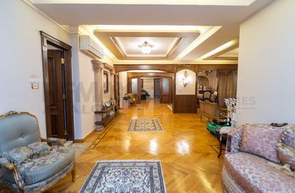 شقة - 5 غرف نوم - 2 حمامات للبيع في كفر عبده - رشدي - حي شرق - الاسكندرية