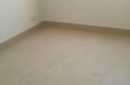 Apartment - 3 Bedrooms - 2 Bathrooms for sale in Family City - North Investors Area - New Cairo City - Cairo