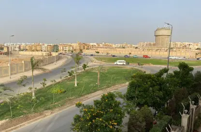 شقة - 3 غرف نوم - 3 حمامات للبيع في شارع عمر مكرم - النرجس 6 - النرجس - مدينة القاهرة الجديدة - القاهرة