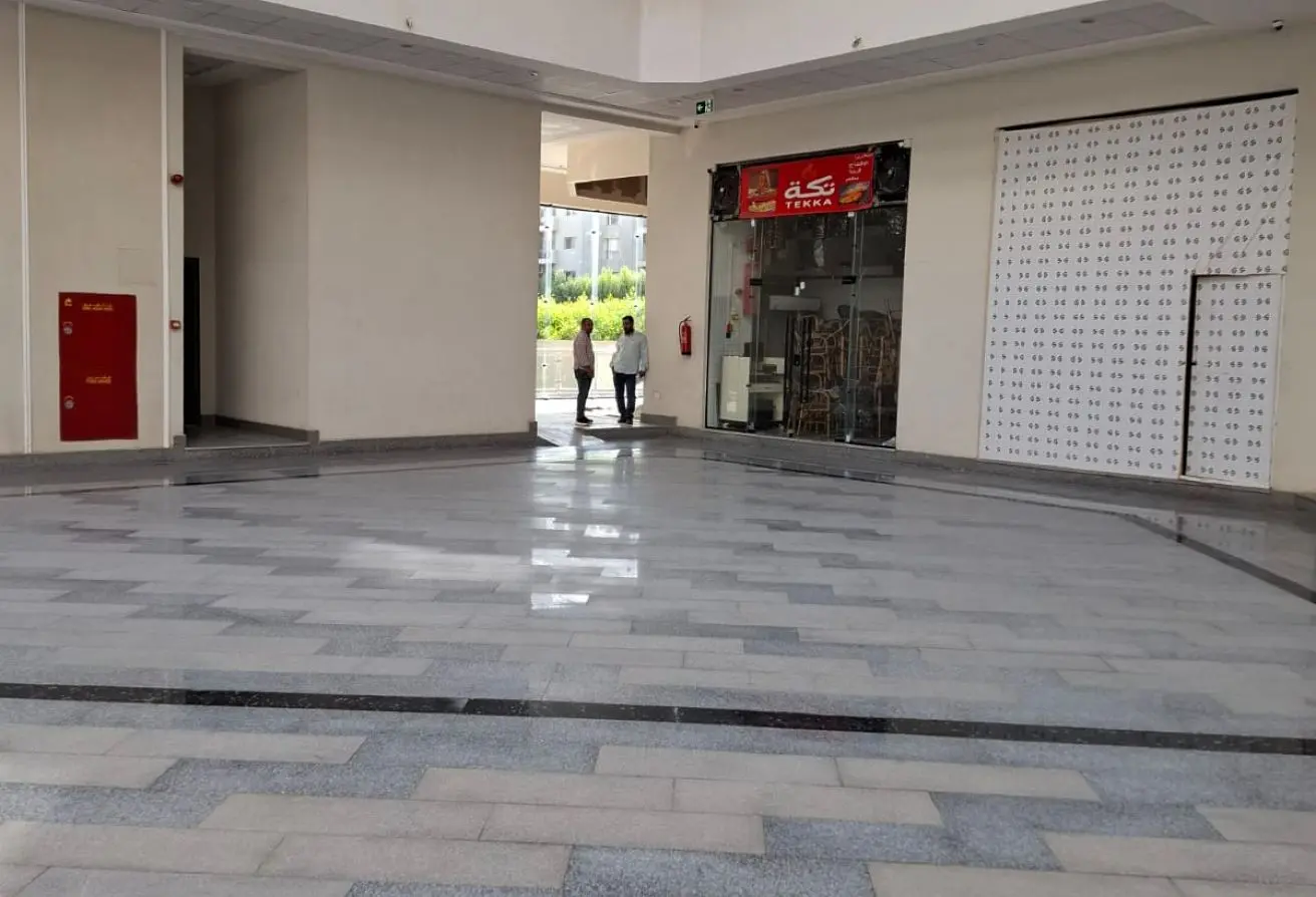 98008174 - Property Main Image
