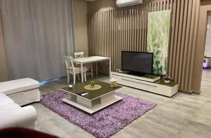 Apartment - 1 Bedroom - 1 Bathroom for sale in Hyde Park - New Cairo City - Cairo