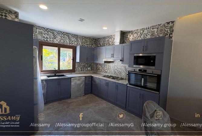 56009231 - Property Image 3