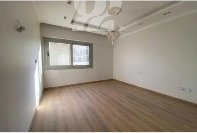 70374466 - صورة العقار 3