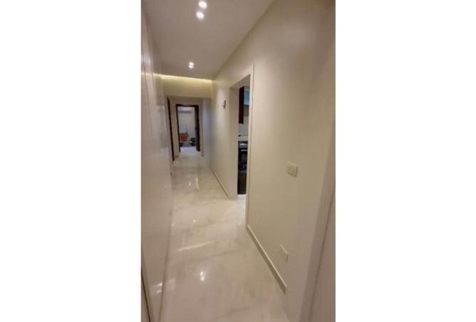 69825381 - Property Image 3