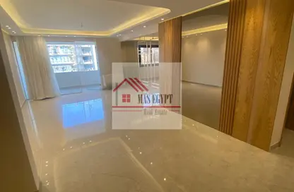 Apartment - 3 Bedrooms - 3 Bathrooms for sale in Shooting Club Street - Dokki - Giza