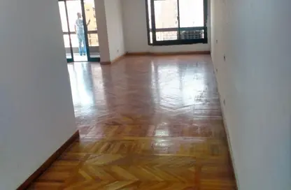 Office Space - 3 Bedrooms - 3 Bathrooms for rent in Lebanon St. - Mohandessin - Giza