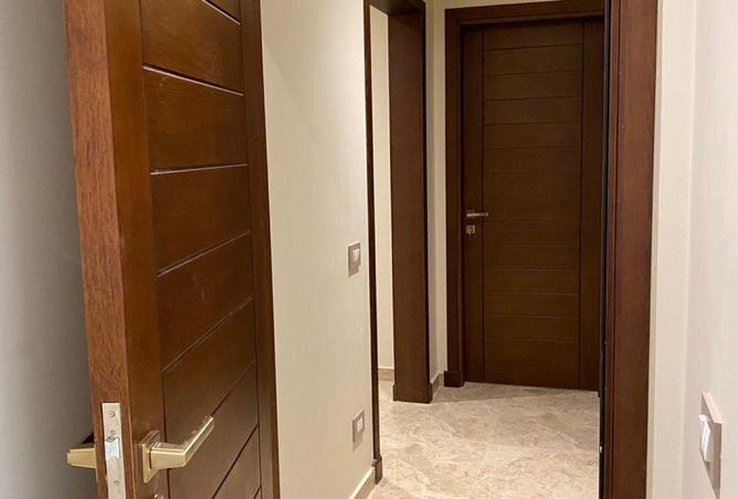 70371785 - صورة العقار 3