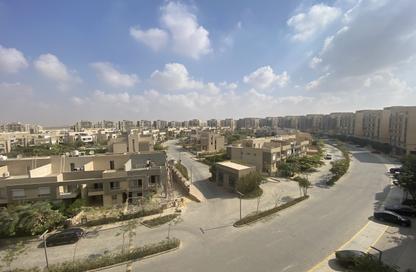 شقة - 3 غرف نوم - 3 حمامات للبيع في فيفث سكوير - التجمع الخامس - مدينة القاهرة الجديدة - القاهرة