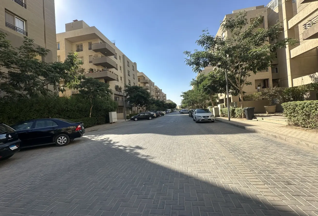 102349805 - الصورة الرئيسية للعقار