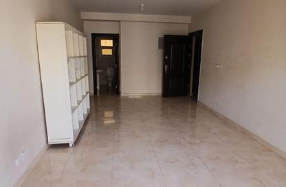 Apartment - 2 Bedrooms - 2 Bathrooms for rent in Capital East - Nasr City Compounds - Nasr City - Cairo Apartment - 2 Bedrooms - 2 Bathrooms for rent in Capital East - Nasr City Compounds - Nasr City - Cairo