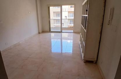 Apartment - 2 Bedrooms - 2 Bathrooms for rent in Capital East - Nasr City Compounds - Nasr City - Cairo